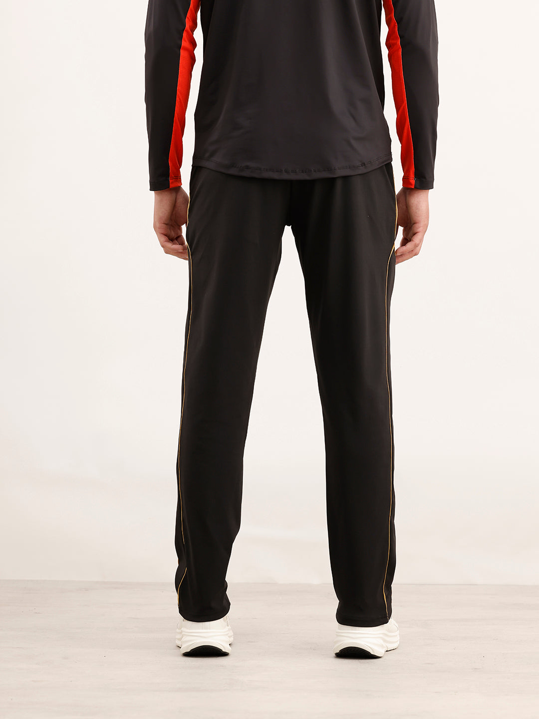 Wrogn x SRH Stealth Pro Training Joggers | Black