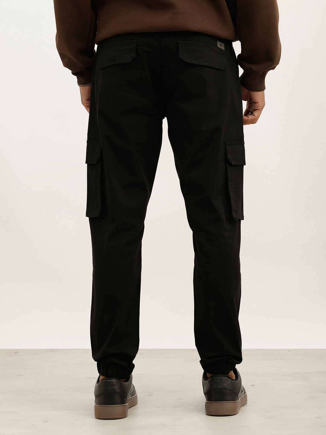Solid Slim Fit Cargo Jogger | Black