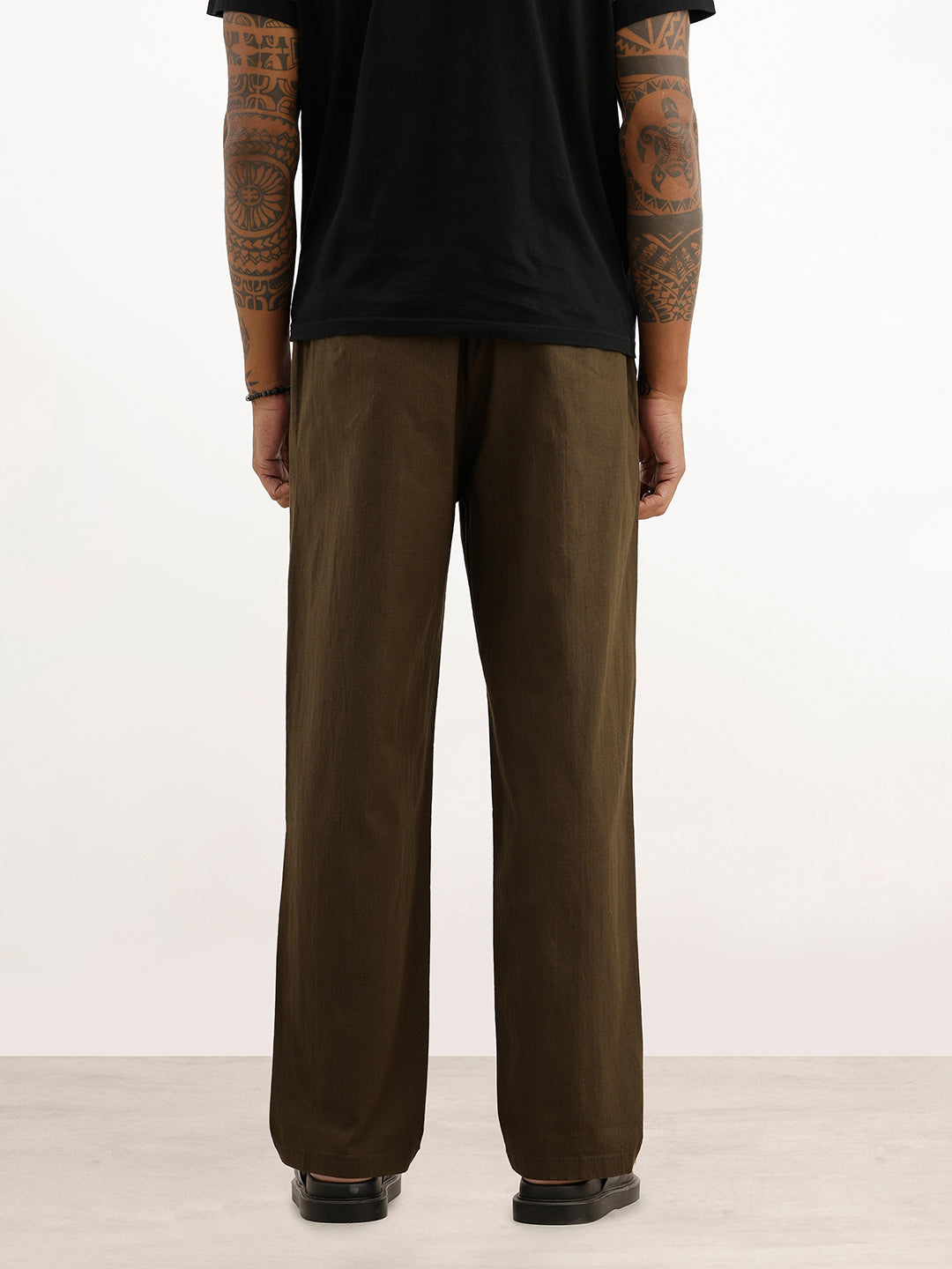 Classic Solid Loose Fit Trouser | Olive
