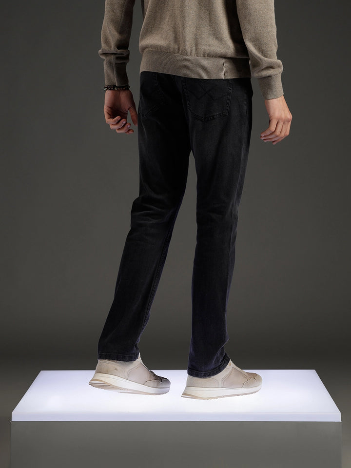 men's causal straight fit jeans | Black