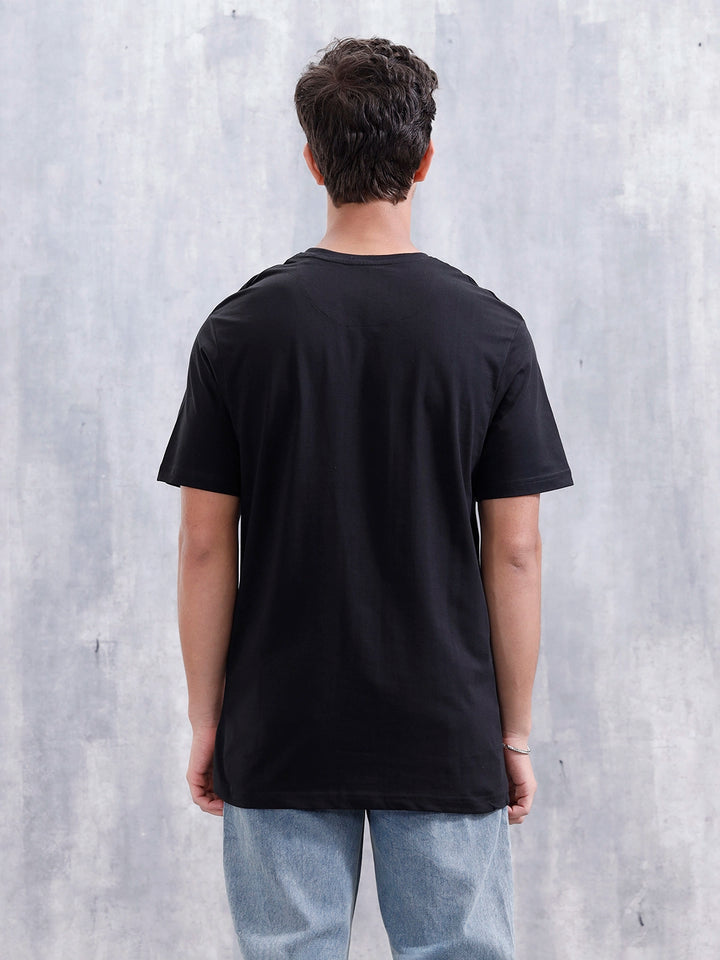 Casual Men’s Comfort Fit T-Shirt Featuring Popeye | Black