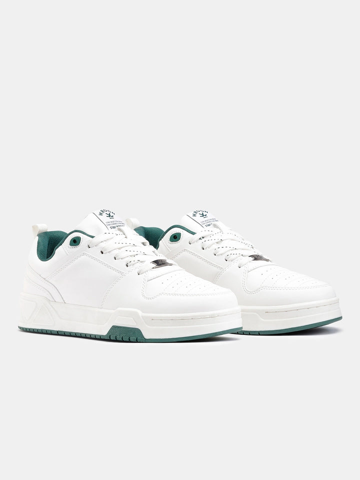 Sneaker | Martini Neat