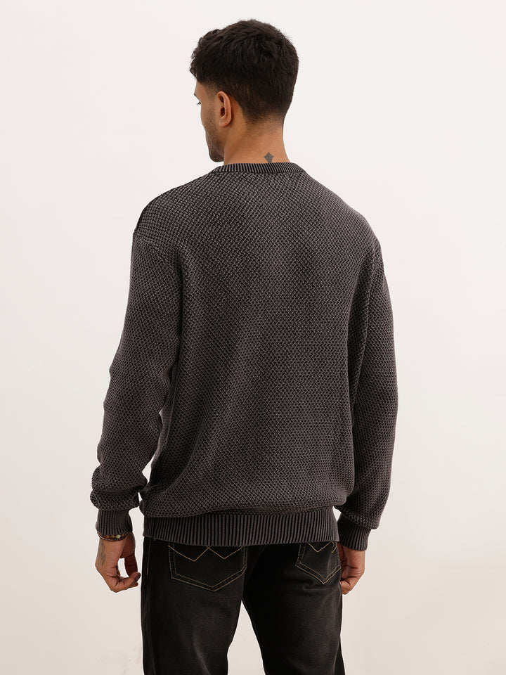 Solid Comfort Fit Knitted Sweater | Black