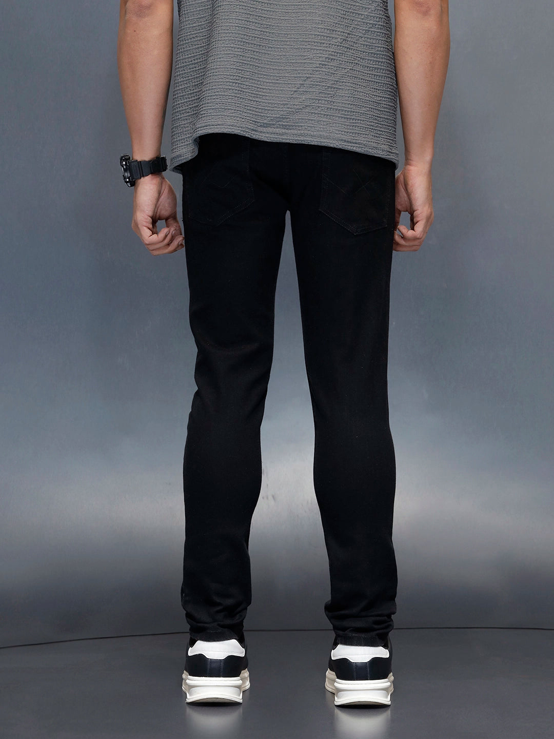 Men's Casual Slim Tapered Fit Jeans | Black