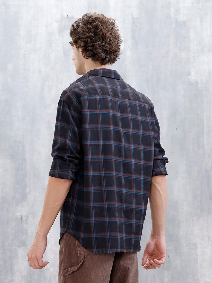 Wrogn Oversized Checkered Shirt With Raw Edged Double Pockets | Black