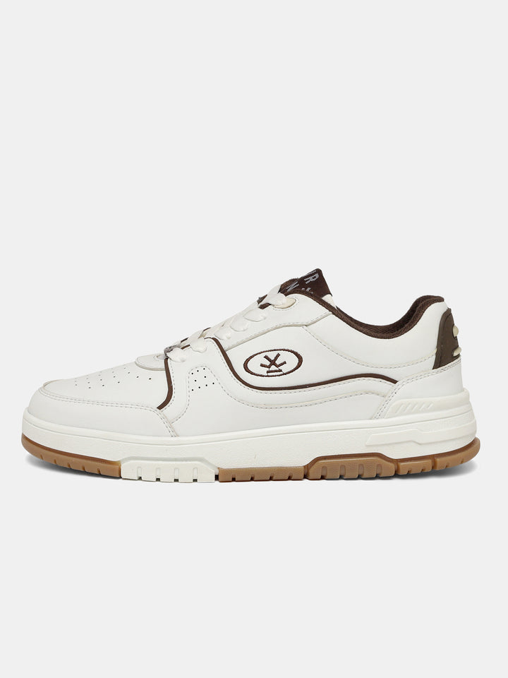 Sneakers  |  Greyhound Toast