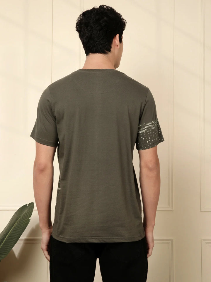 Follow the Madness Printed T-Shirt