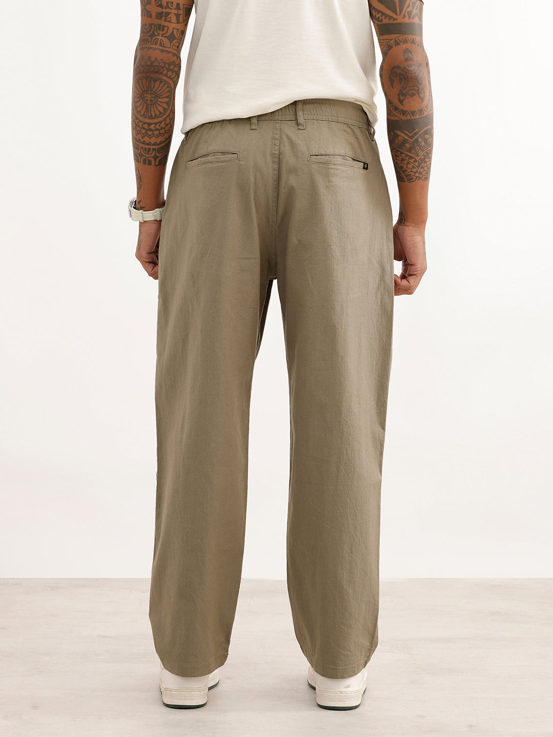 Solid Textured Loose Fit Trouser | Olive