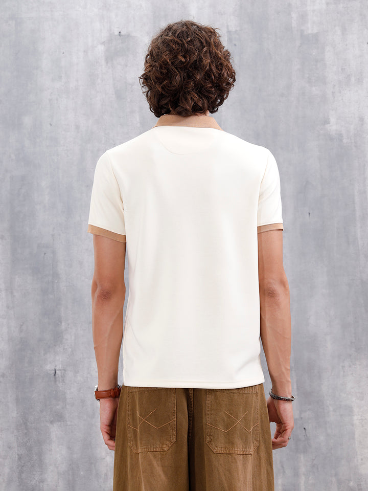 Men Slim Fit Polo Collar T-Shirt With Contrast Collar | Off White