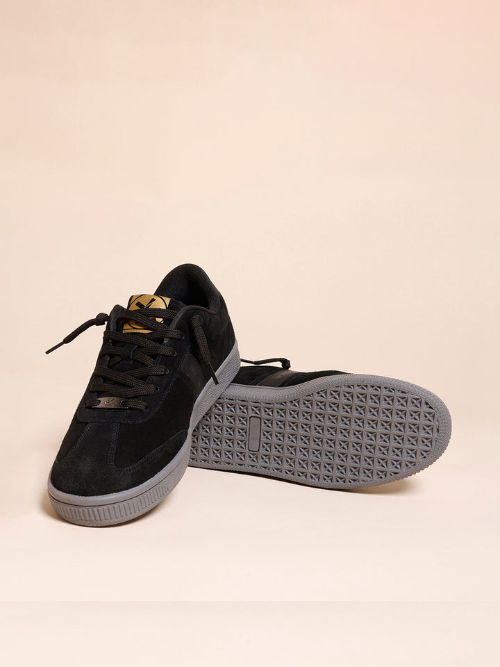 Sneakers | Sazerac Noir