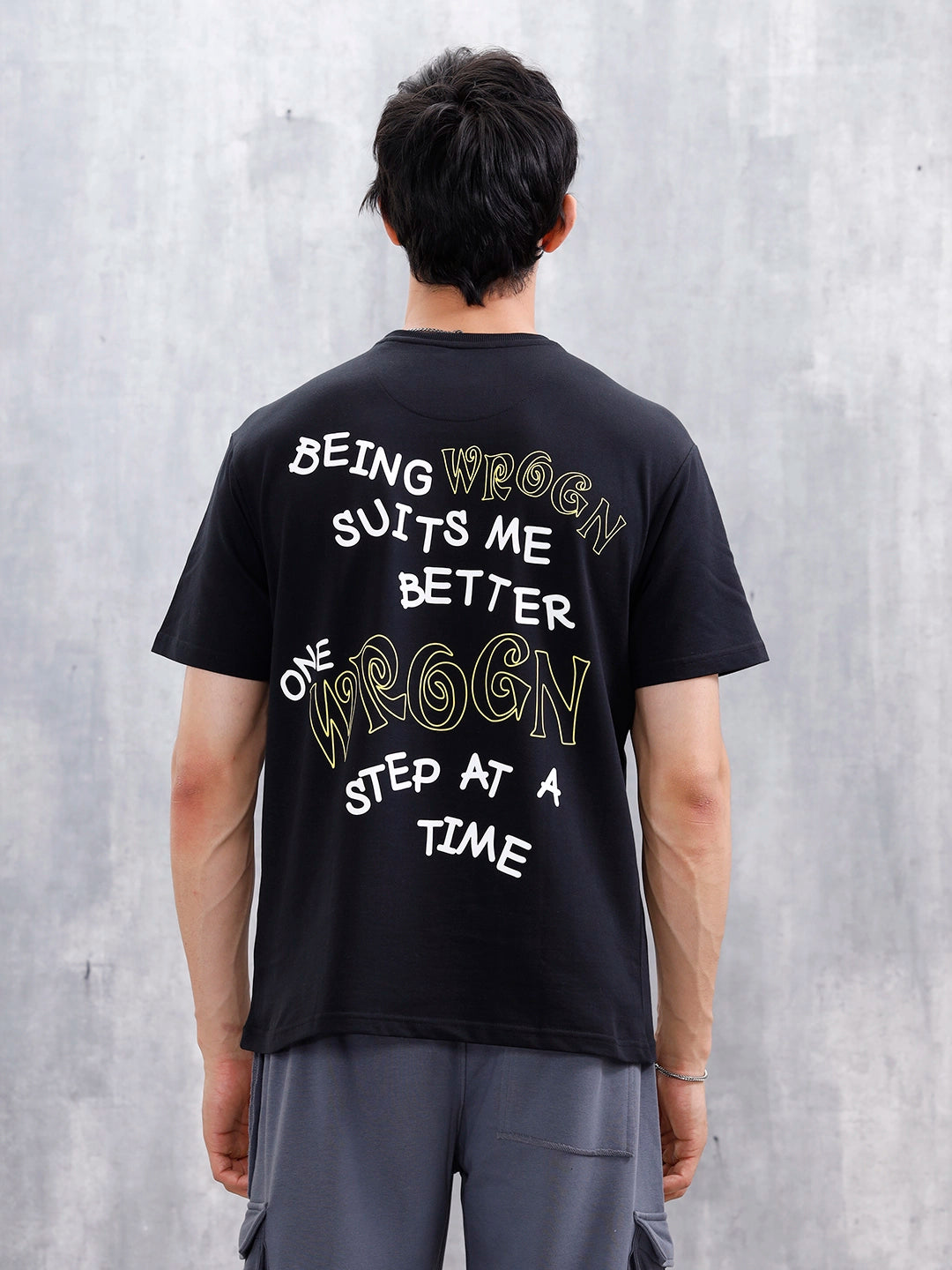 Casual Men's Graphic Tee | Black