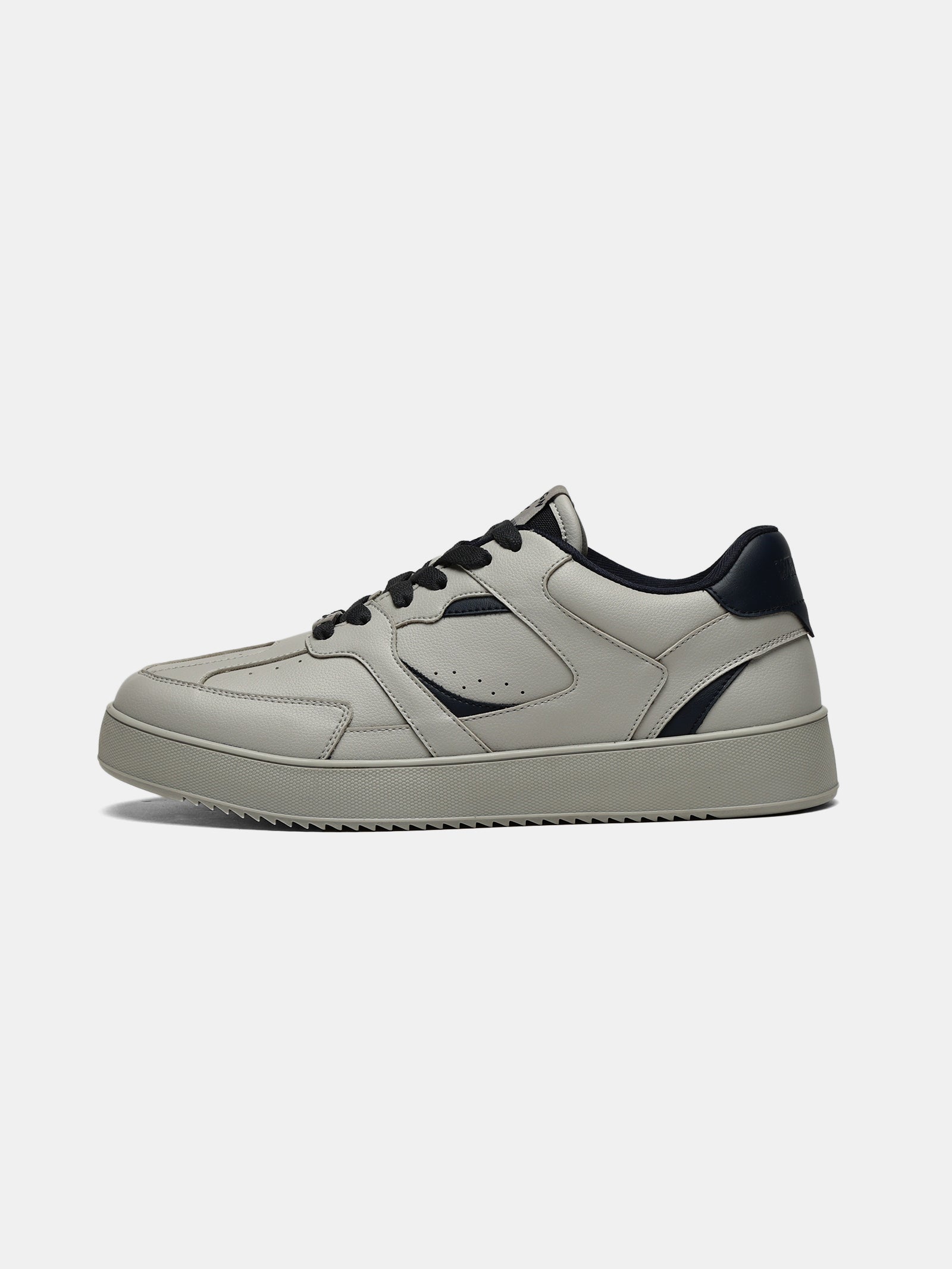 Sneakers | Bramble Noir Ash