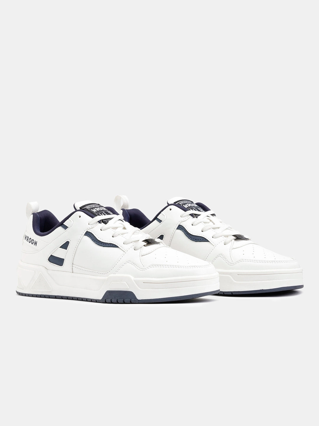 Sneakers | Martini Skyline