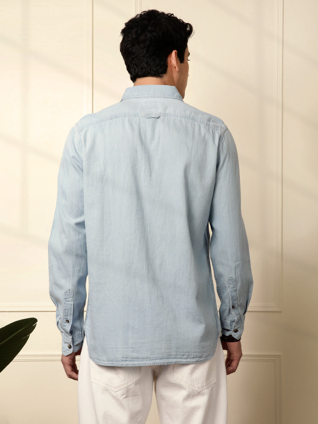 Casual Slim Fit Shirt in Blue