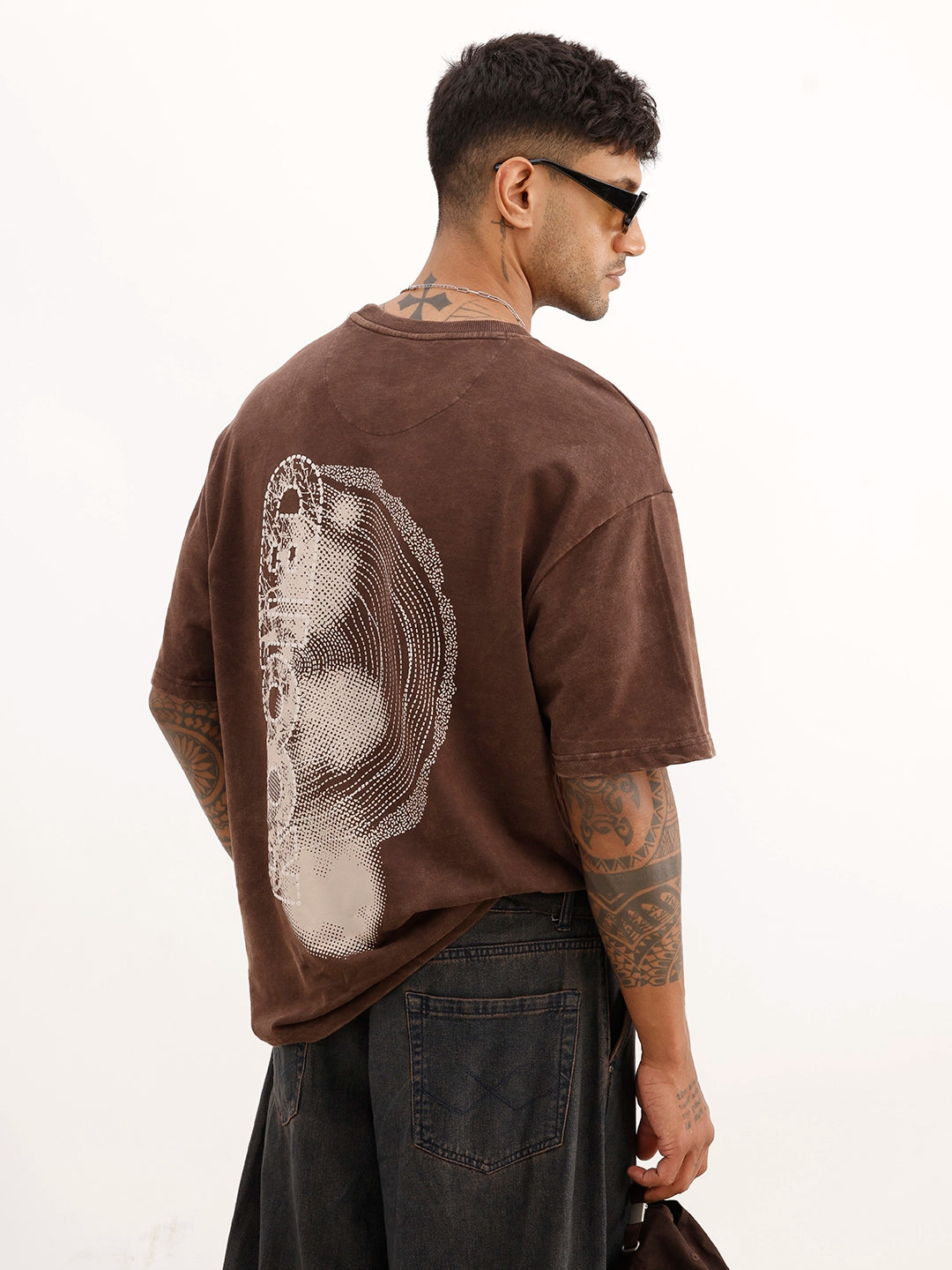 Oversized Back Puffer Printed T-Shirt | Brown