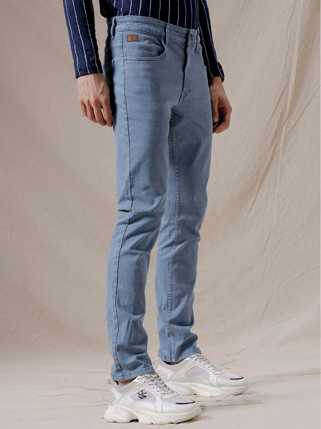 Solid Sleek Mid Rise Blue Jeans