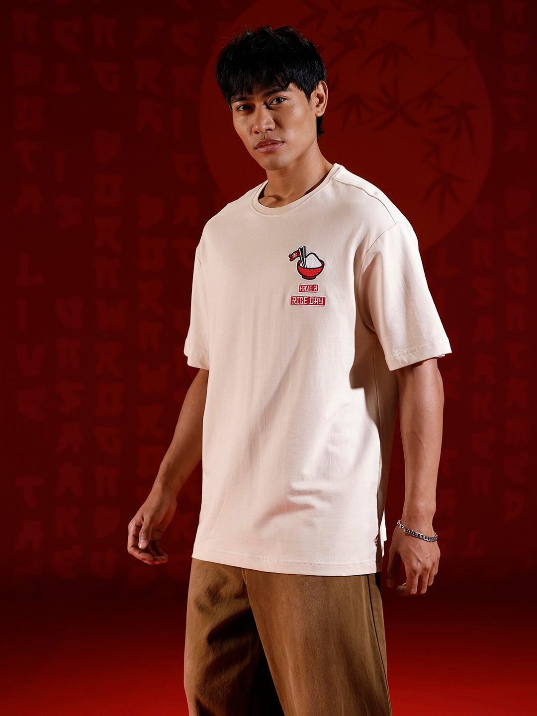 Playful ramen embroidered oversized tshirt | Beige