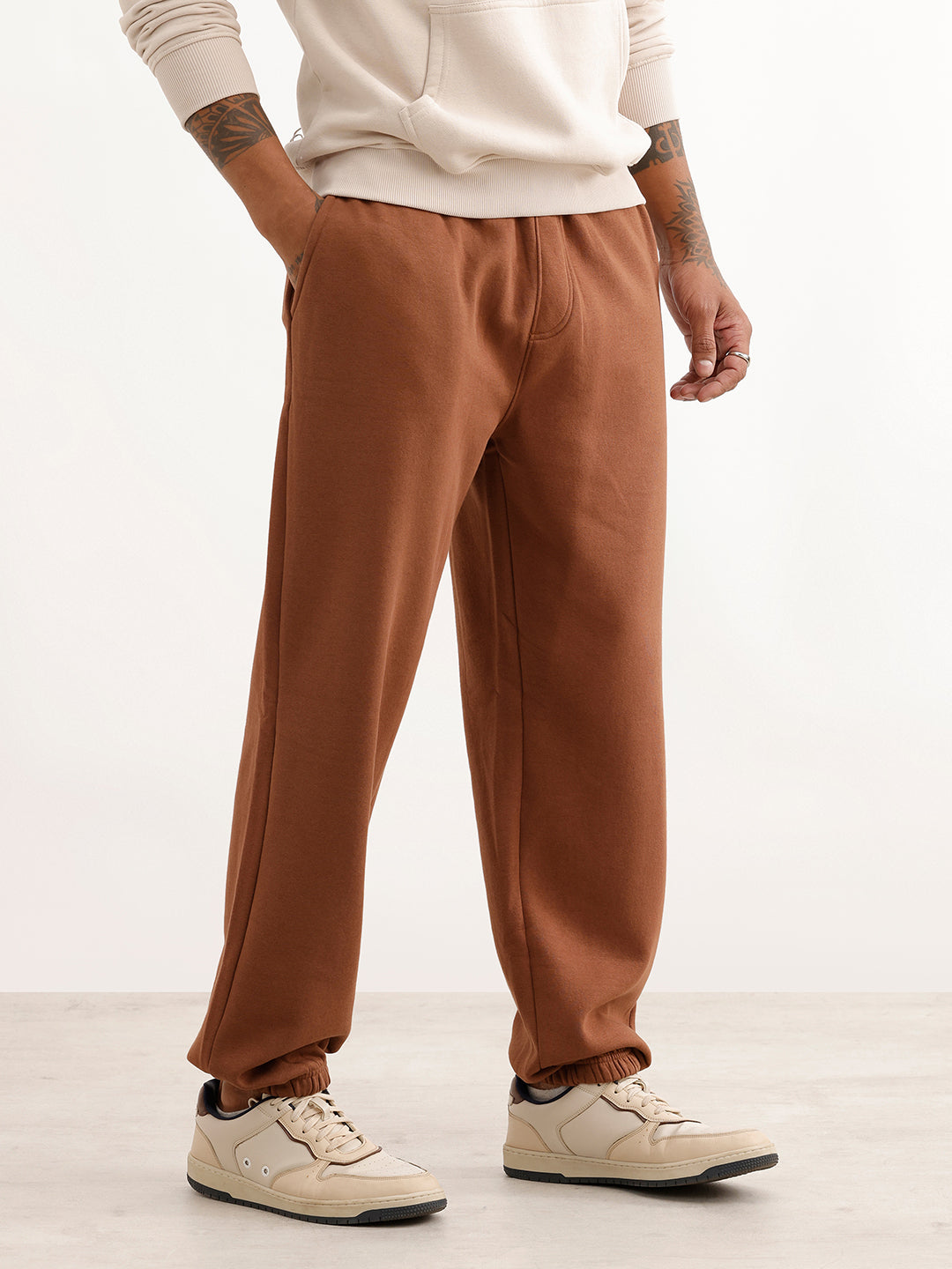 Relaxed Fit Patch Detail Jogger | Brown