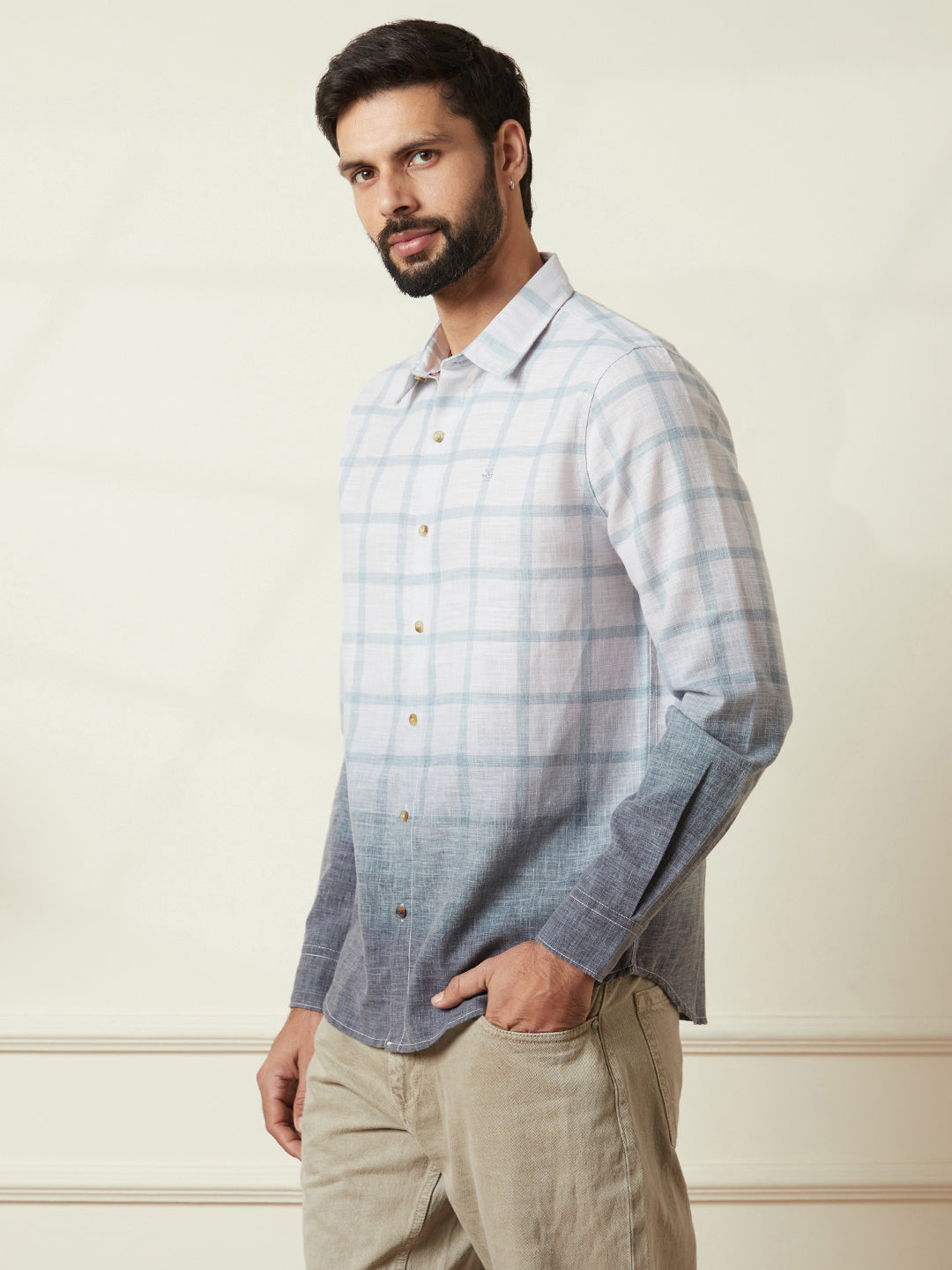 Checked Full Sleeve Shirt in Grey