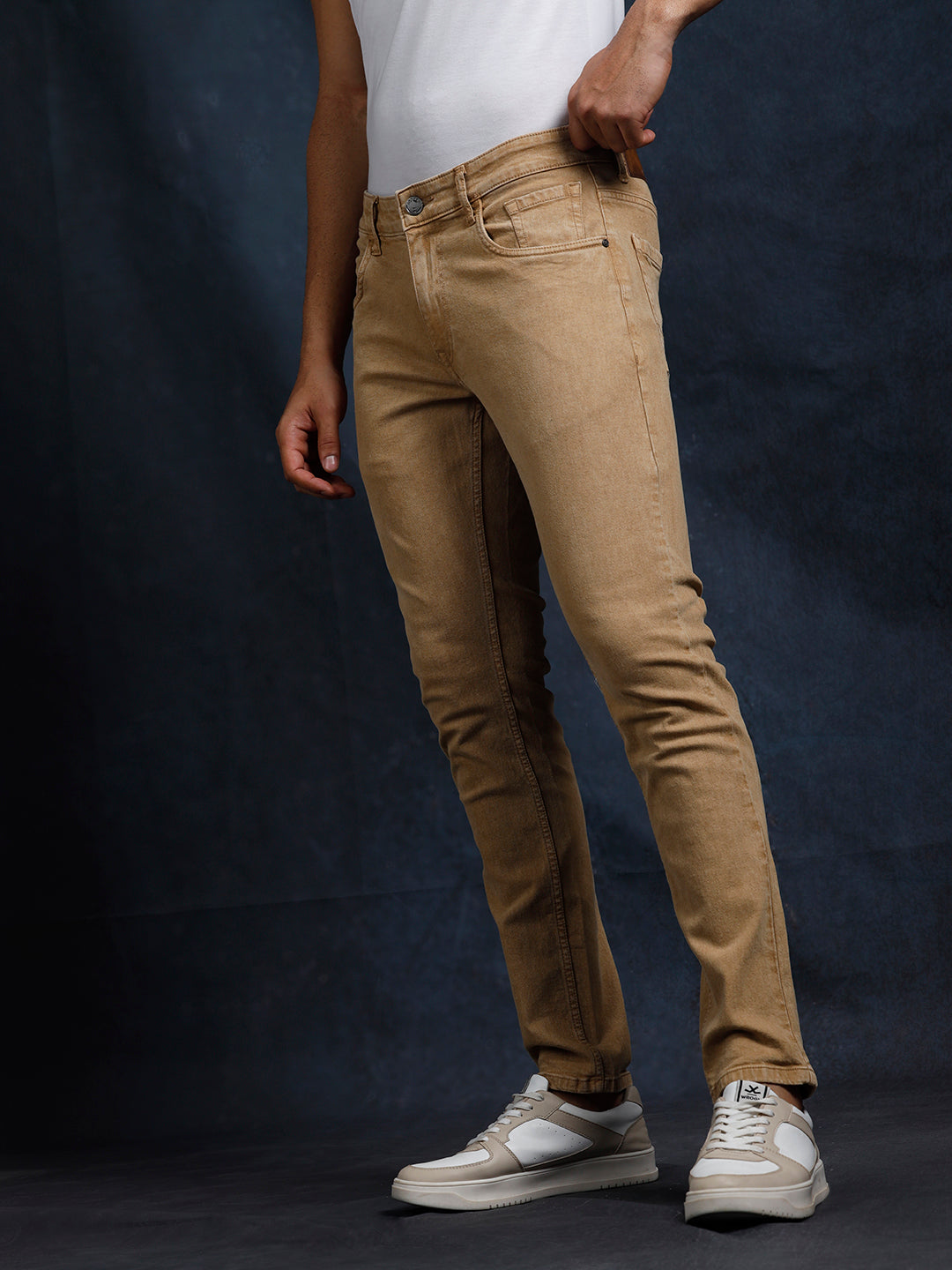 Solid Brown Casual Jeans