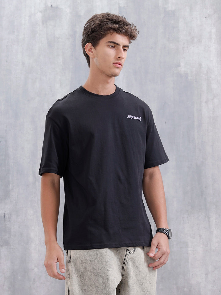 Casual Men Oversized Fit Tee With Graphic | Black