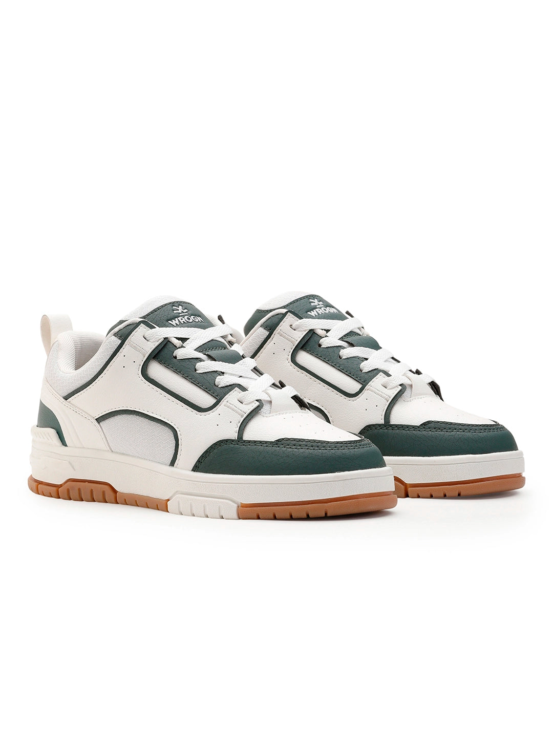Sneakers  |  Greyhound Ace