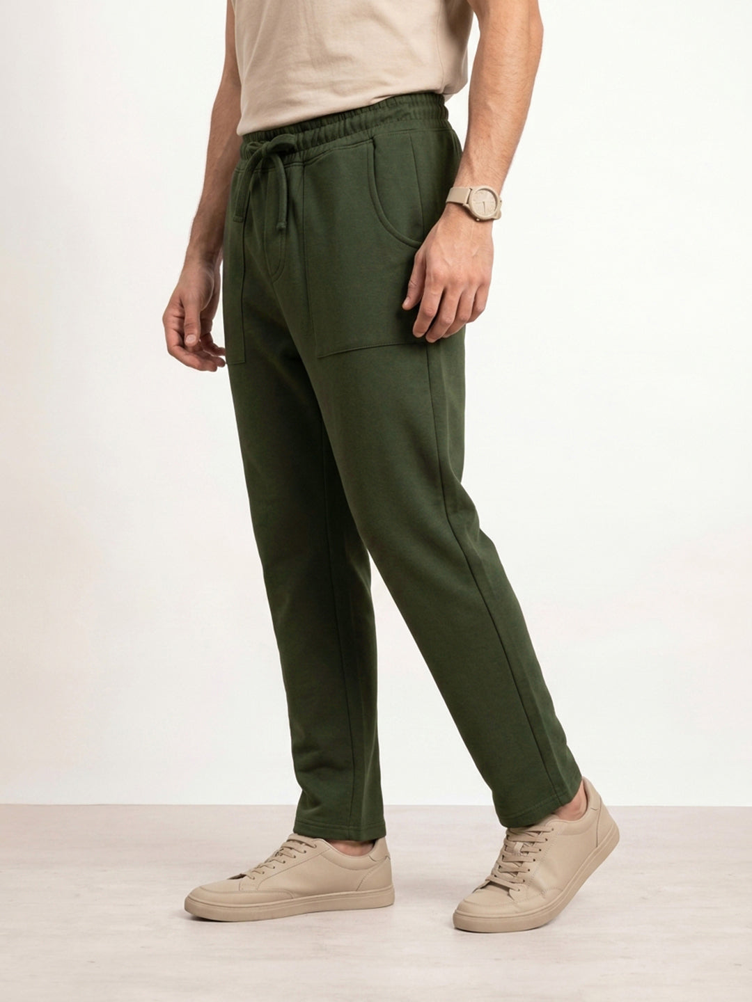 Solid Relaxed Fit Jogger | Olive