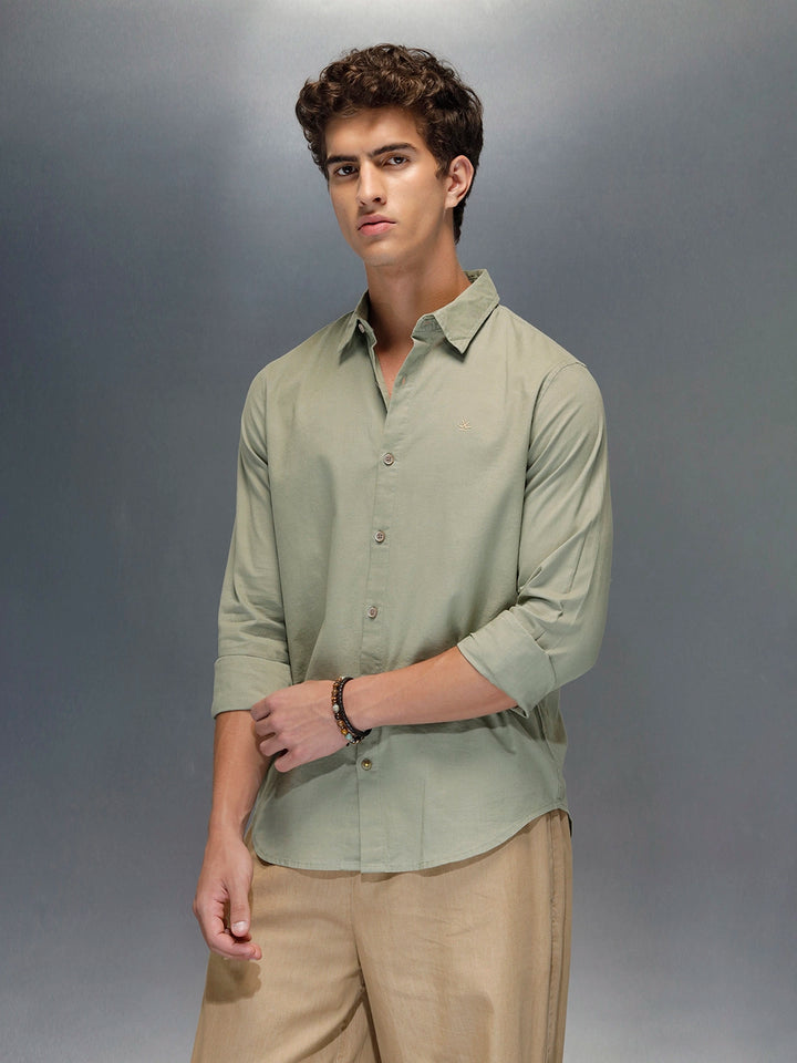 Tailored Slim Fit Casual Shirt for Men | Green