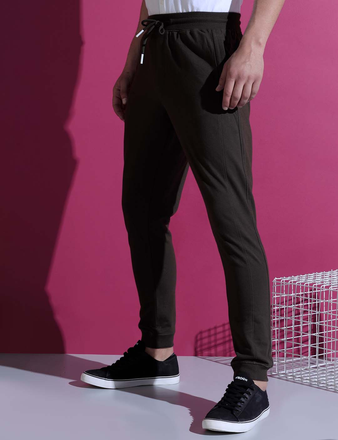 Solid Comfort Basic Knit Jogger