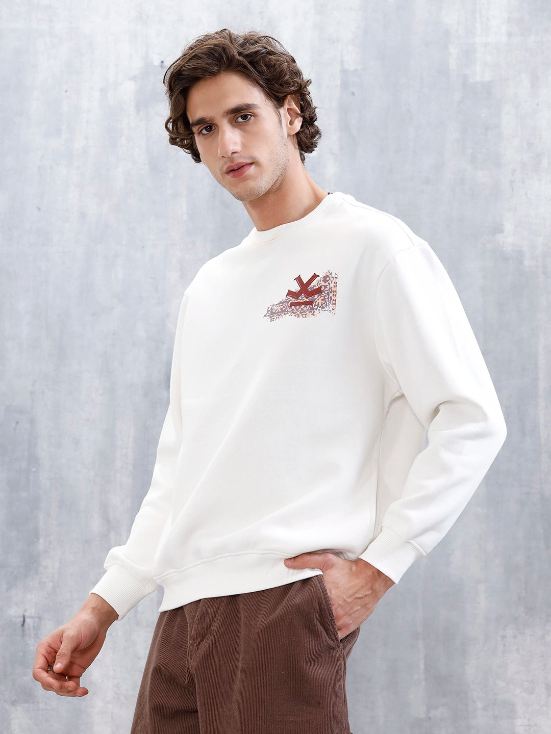 Casual Oversized Sweatshirt With Graphic  | Off White