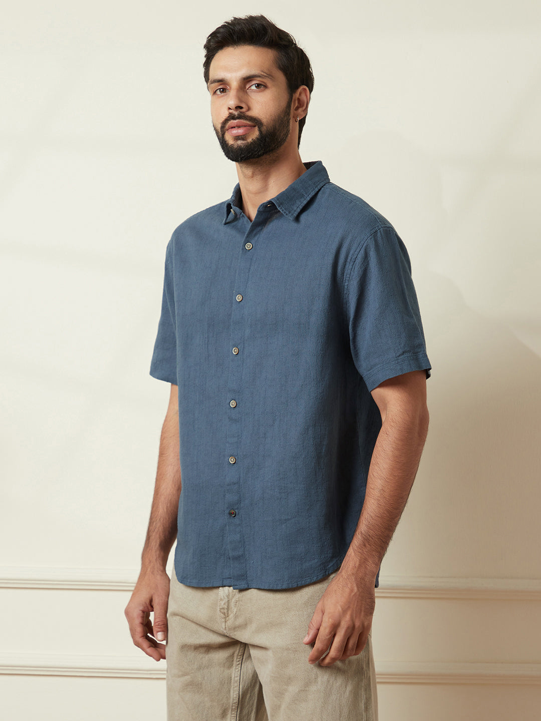 Solid Short Sleeve Shirt in Blue