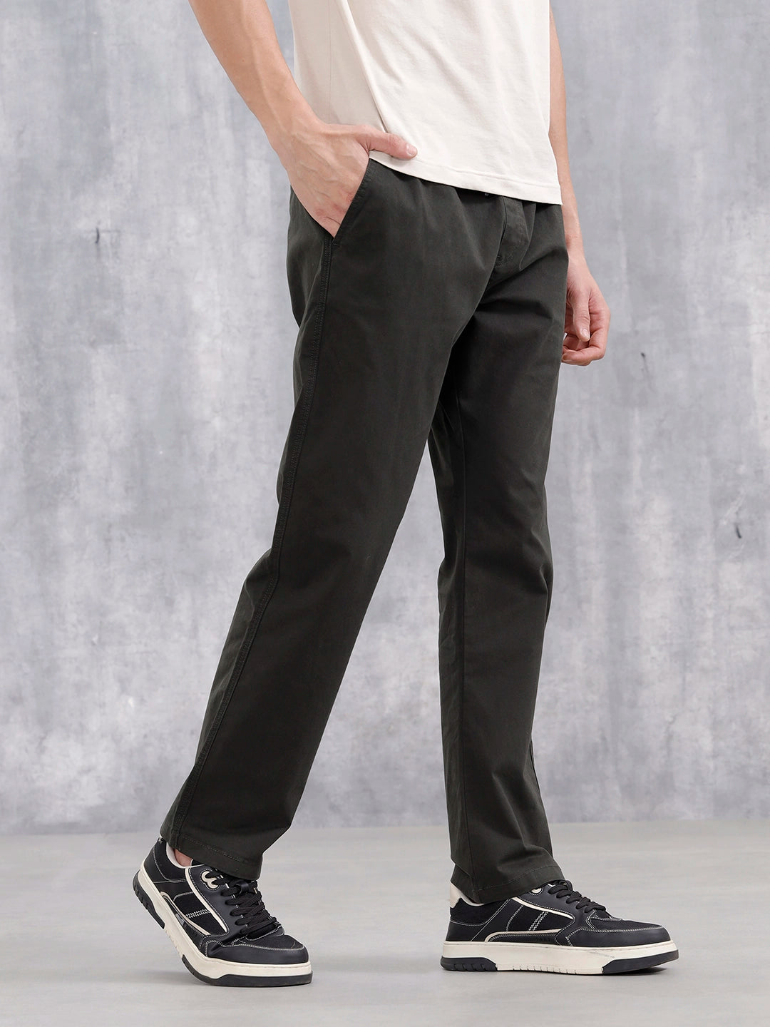 Men's Casual Straight Fit Trousers | Olive