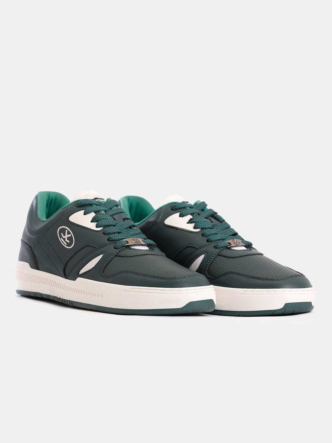 Sneakers | Negroni Basil