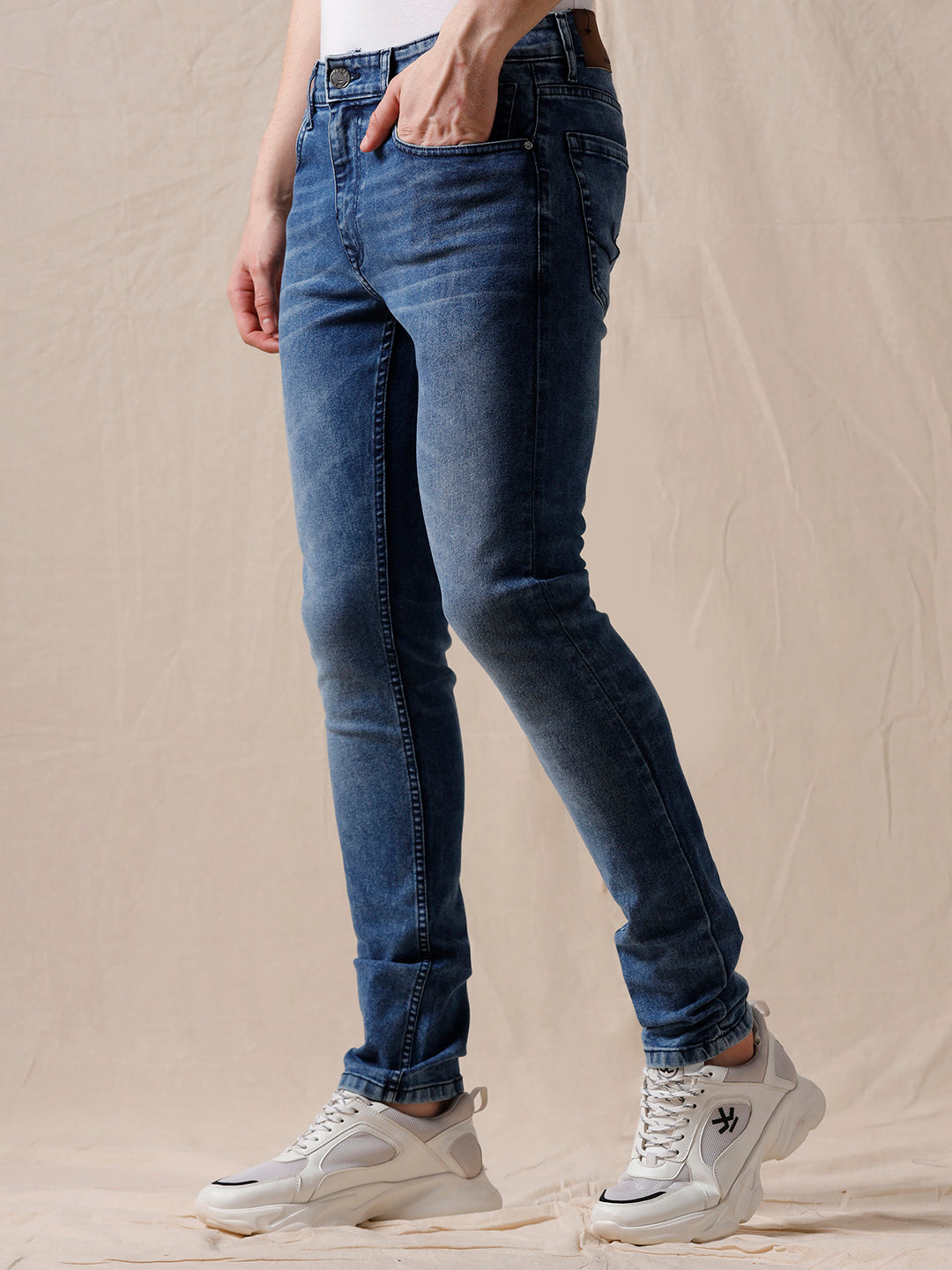Light Tone Washed Jeans
