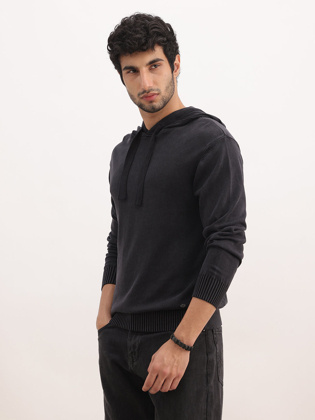 Solid Comfort Fit Hooded Sweater | Black
