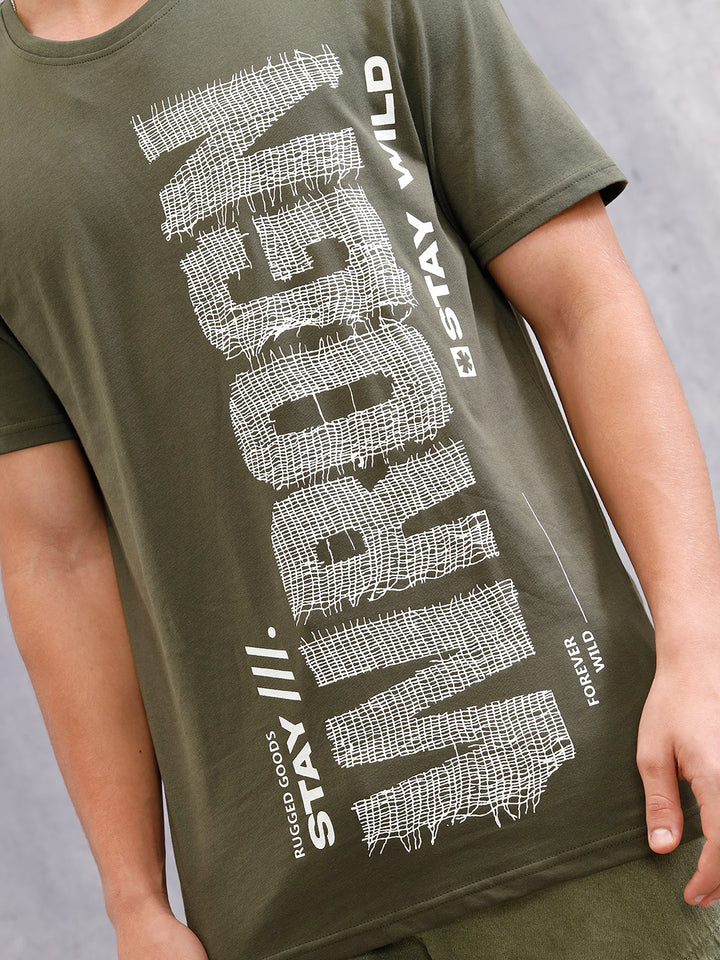 Distressed Yarn Look Brand Carrier Crew Neck In Slim Fit | Olive