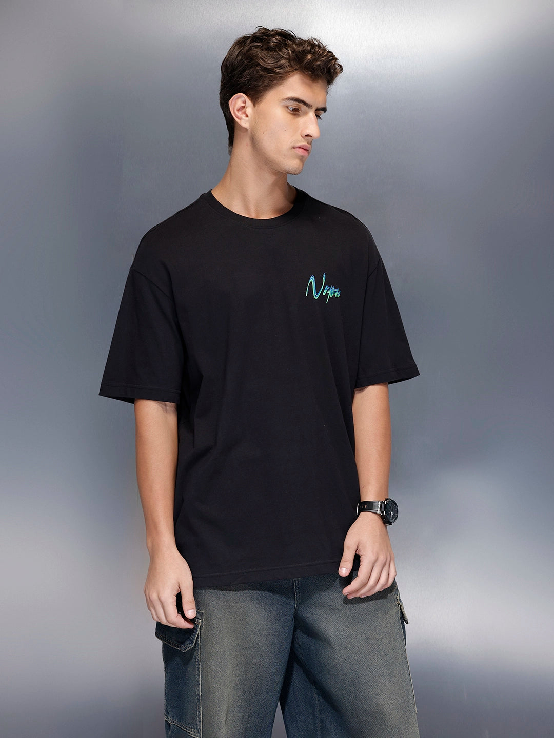 Men’s oversized black t-shirt with minimal chest print | Black