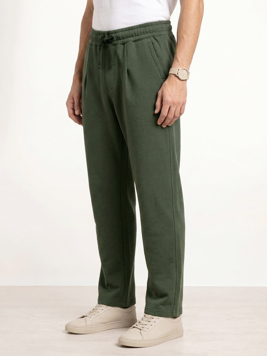 Solid loose Fit Pleated Jogger | Olive