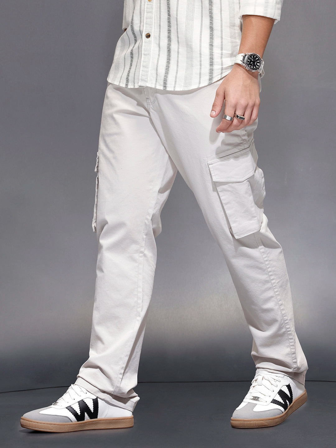 Men’s straight fit cargo trousers | Grey