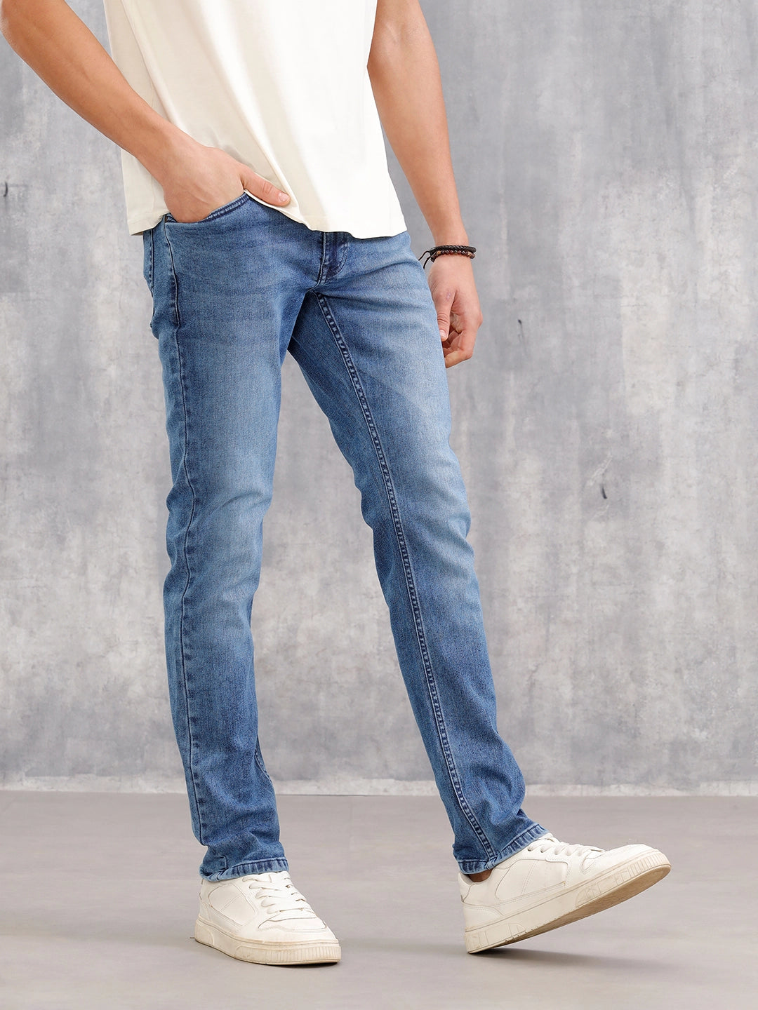Slim Fit Mid Washed Jeans I Mid Blue