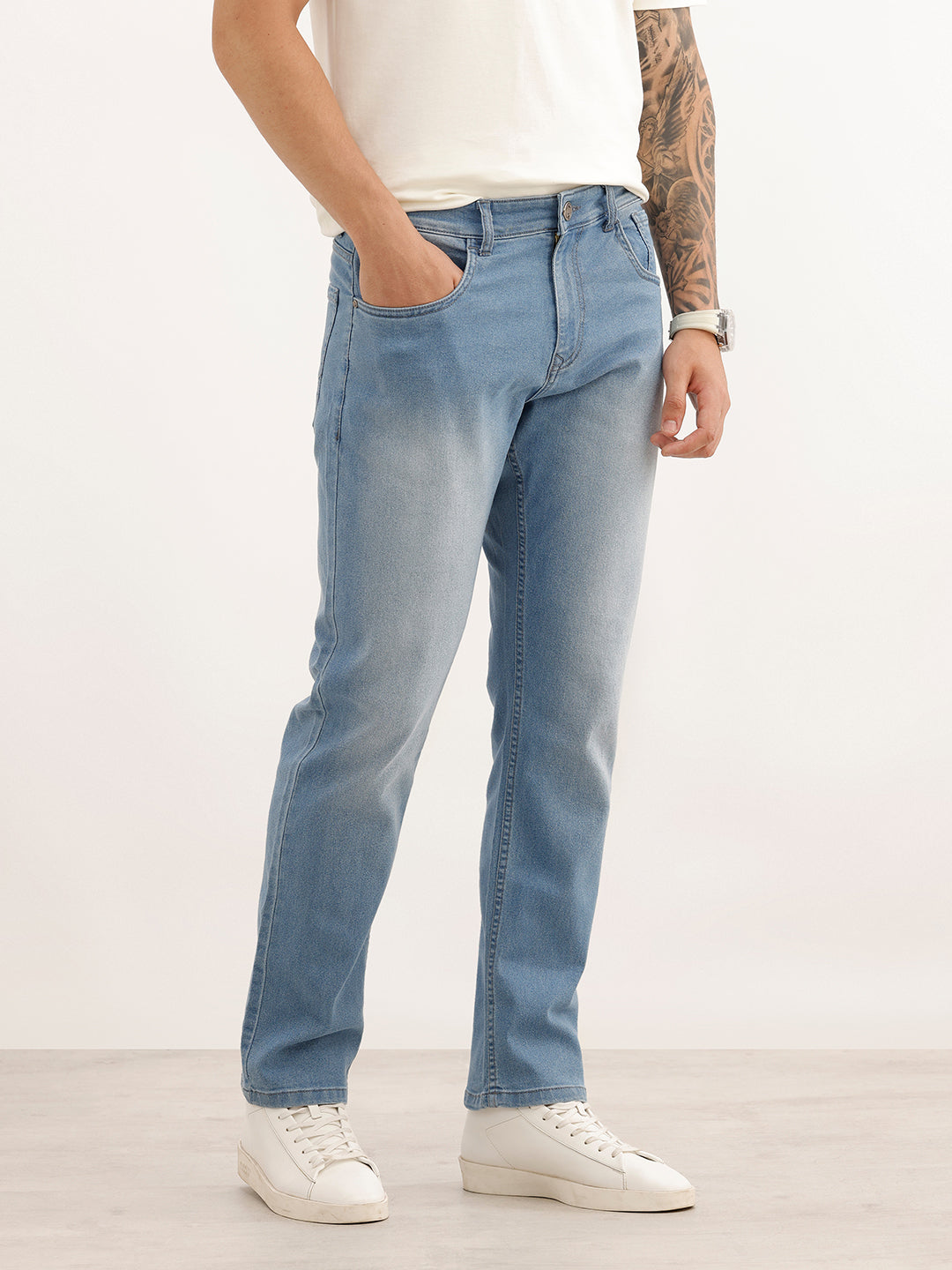 Faded Relaxed Fit Denim Jeans | Light Blue | WUJN2903MF