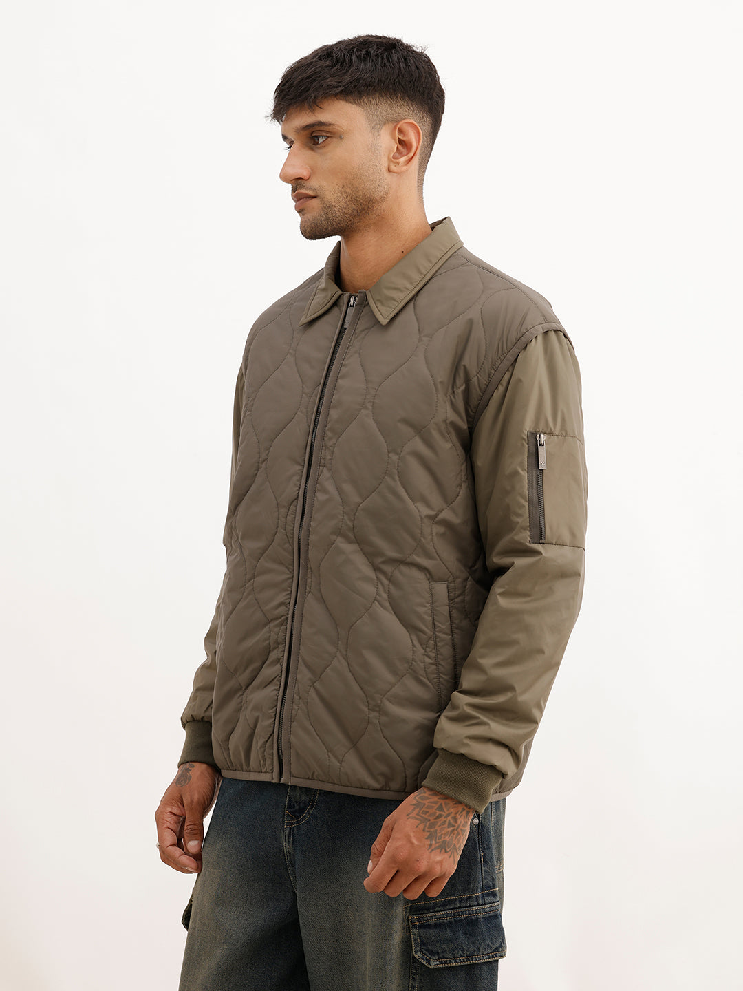 Solid Comfort Fit Puffer Jacket | Olive