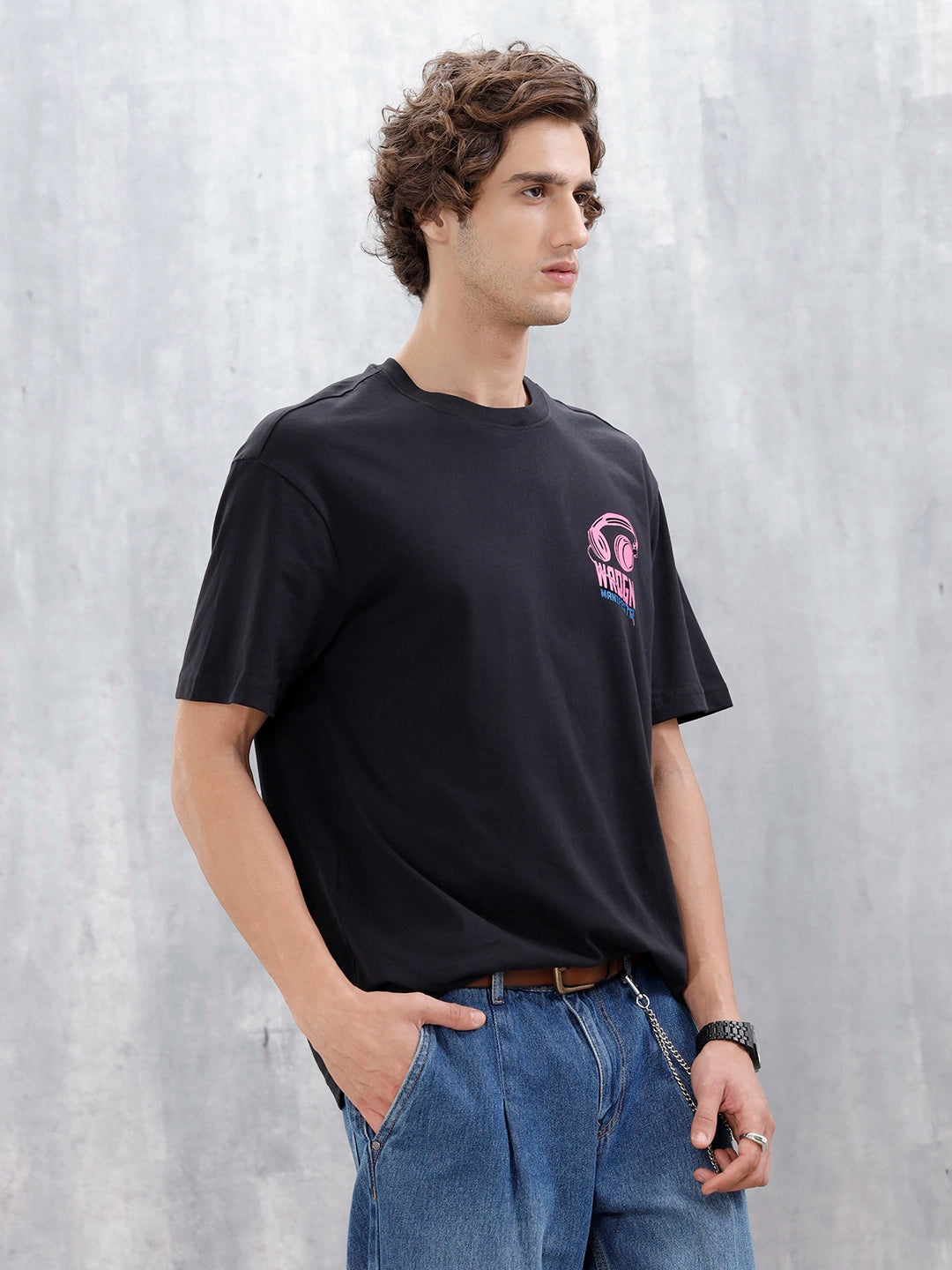 Men’s Oversized Bold Graphic Tee | Black