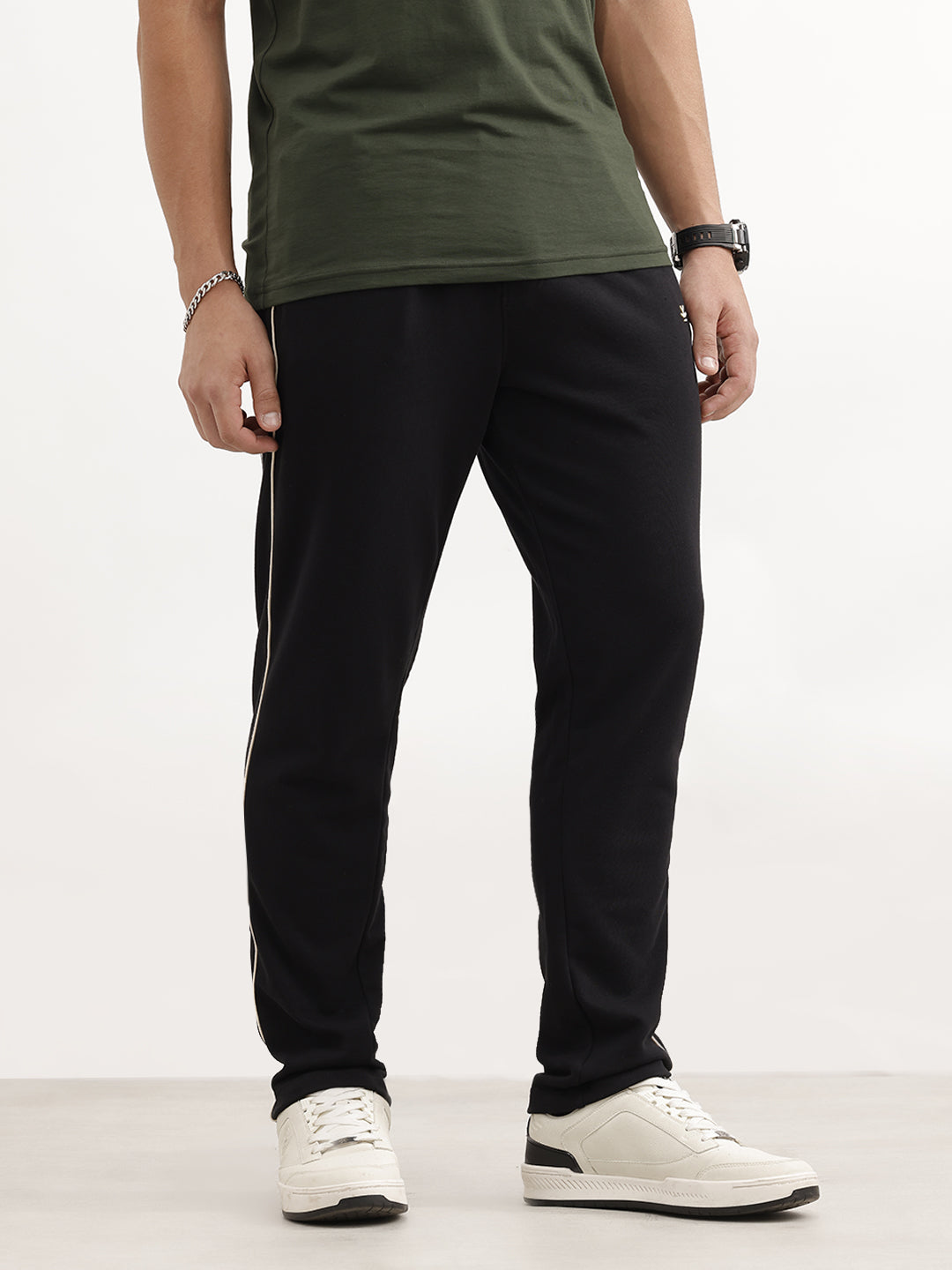 Solid Straight Fit Single Stripe Jogger | Black