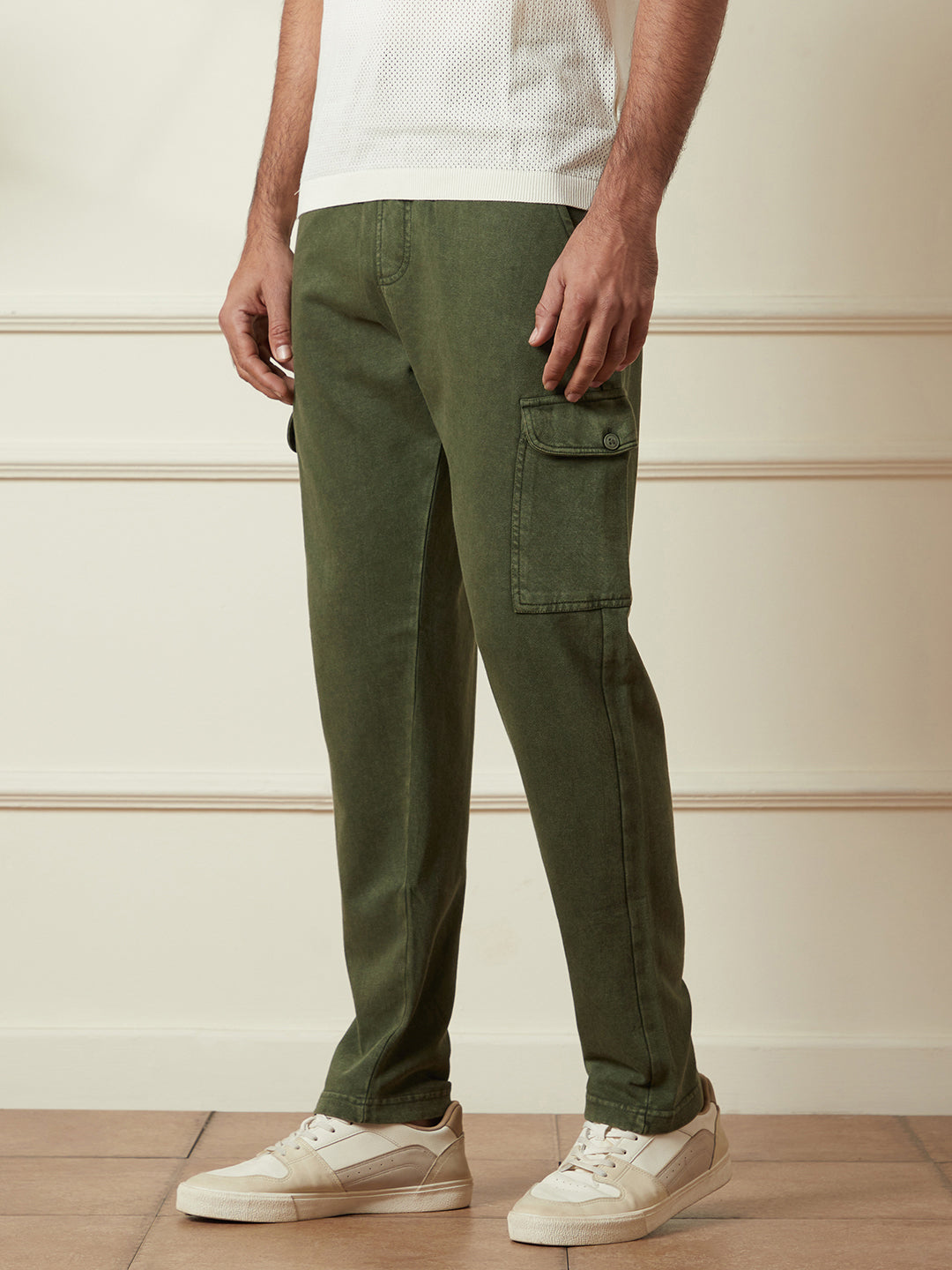 Classic Relaxed Fit Joggers in Olive