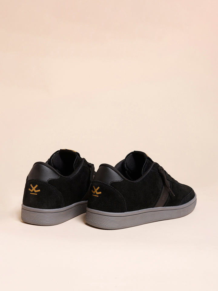 Sneakers | Sazerac Noir