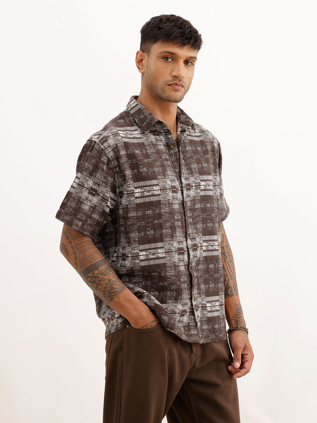 Classic Comfort Fit Jacquard Shirt | Brown