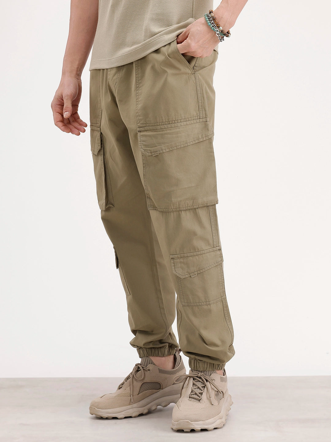 Relaxed Fit Cargo Jogger | Olive