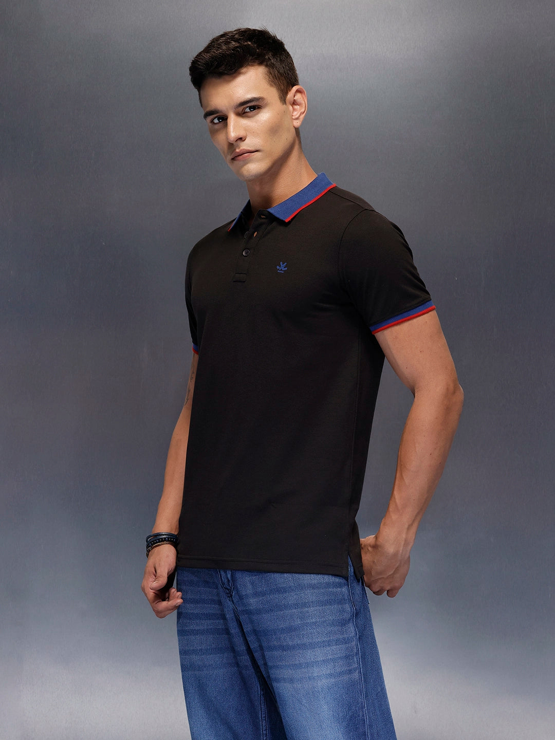 Men's casual polo t-shirt with contrast collar detail | Black
