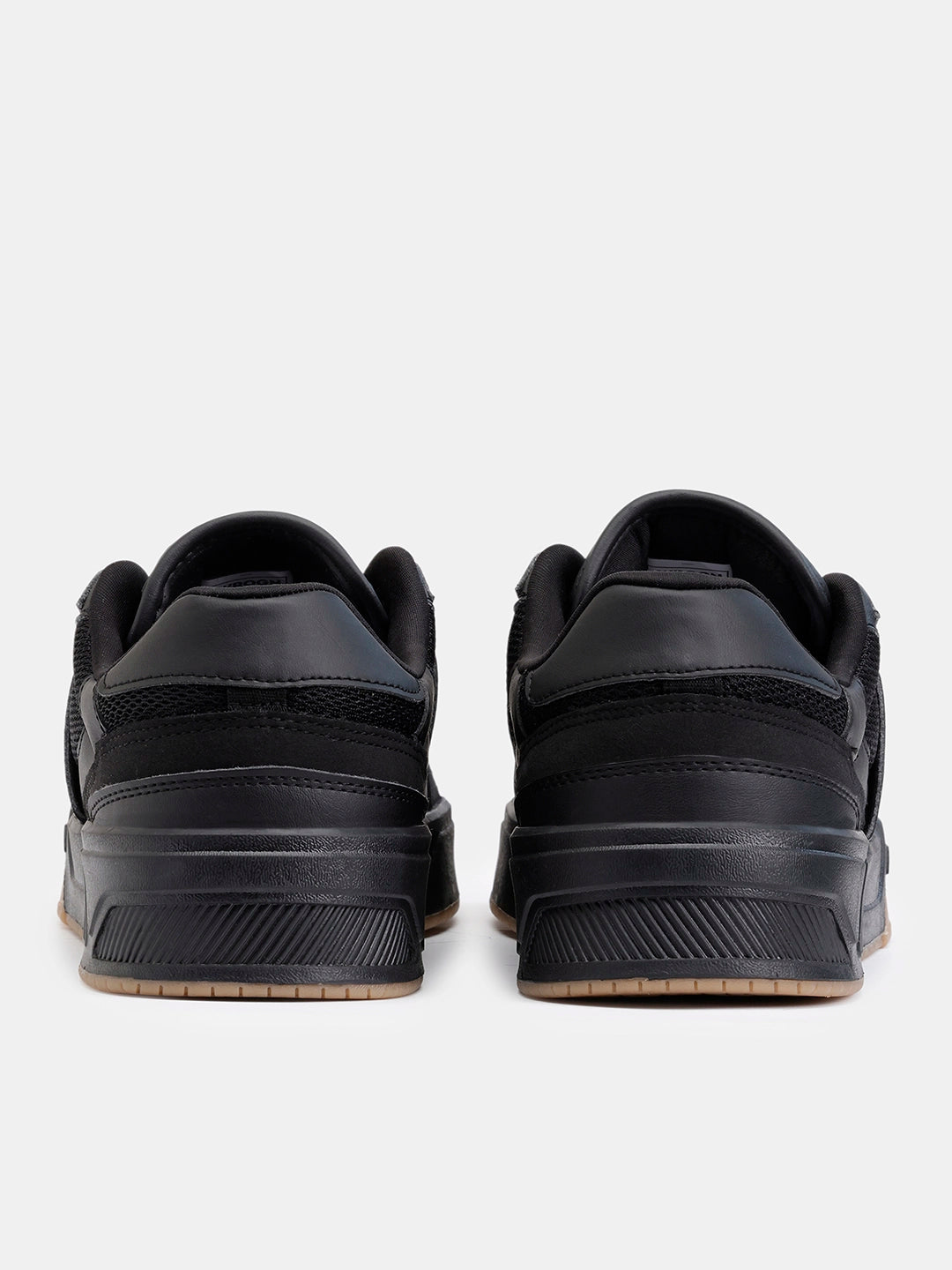 Sneakers | Martini Darktag